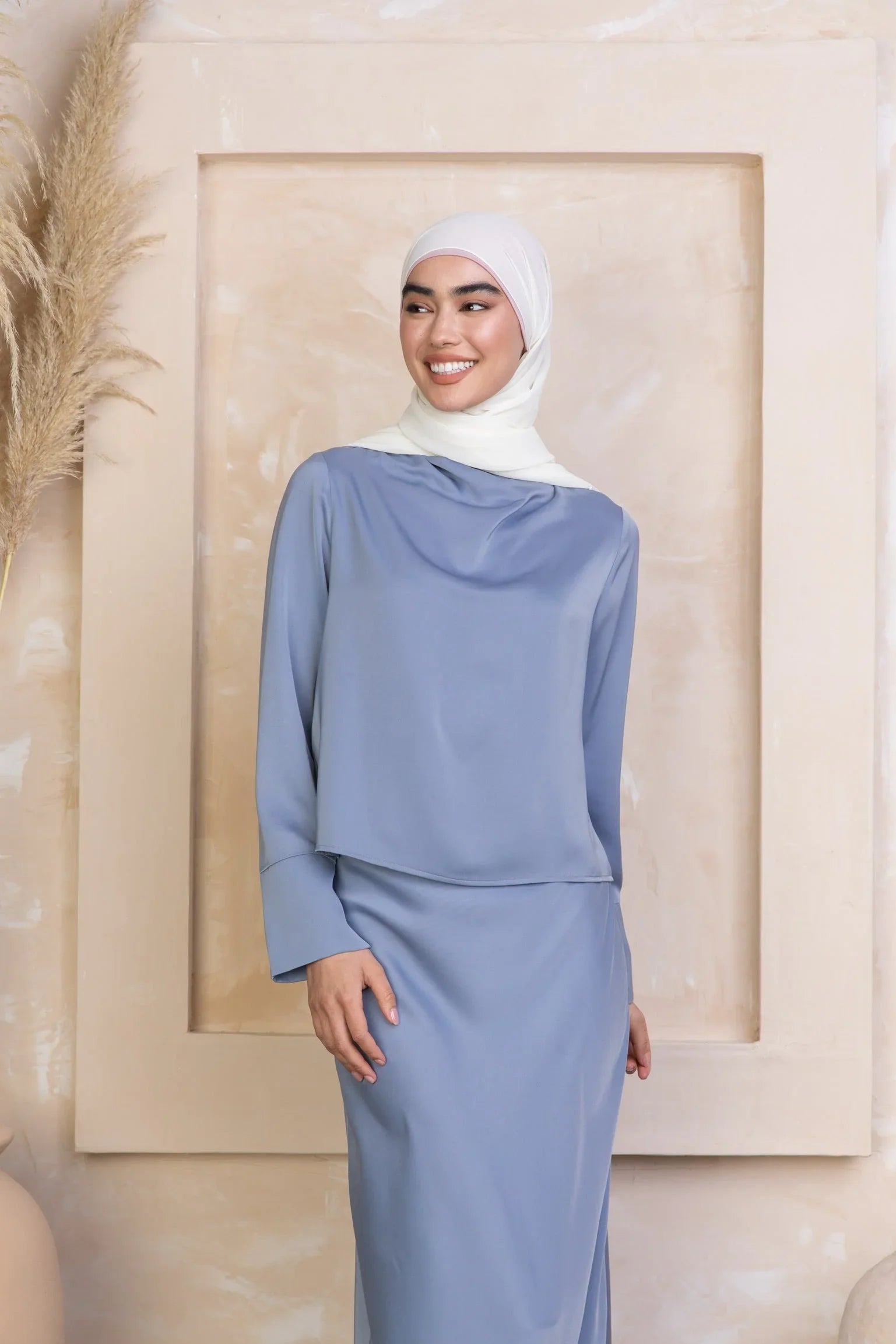 Clearance Sale: 70% Off Modest Dresses, Abayas & Hijabs Urban Modesty Clearance Sale: 70% Off Modest Dresses, Abayas & Hijabs Urban Modesty