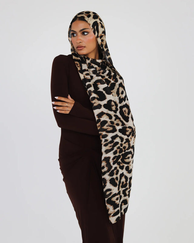 Wild Cat Modal Hijab