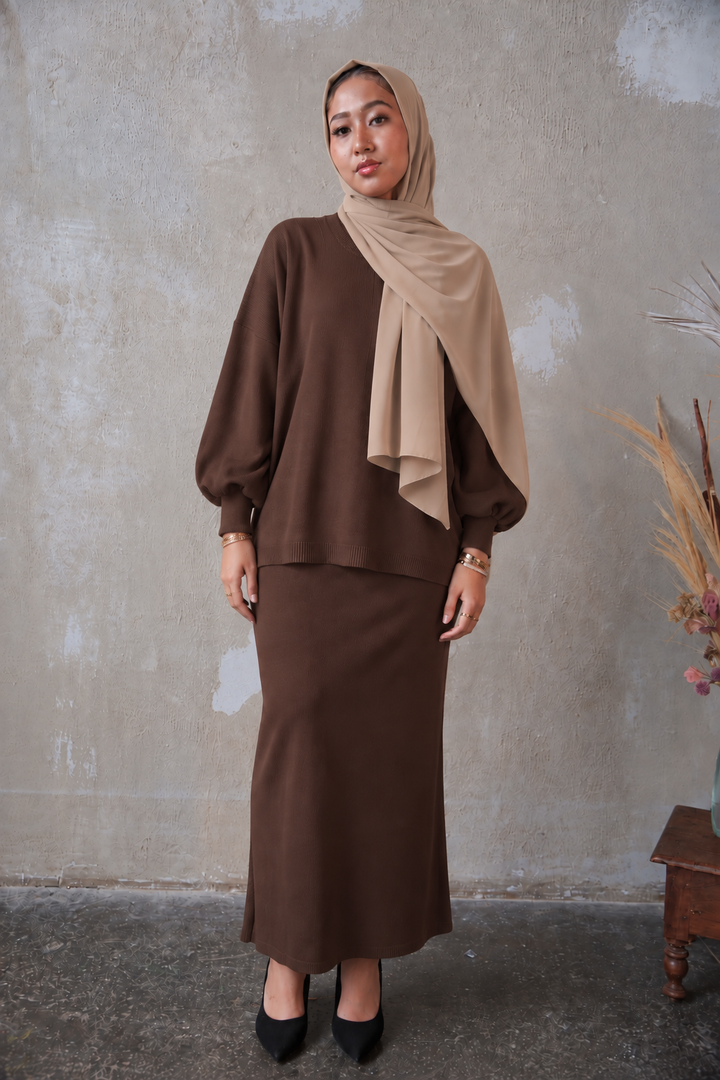 Sweat Shirt & Skirt Set