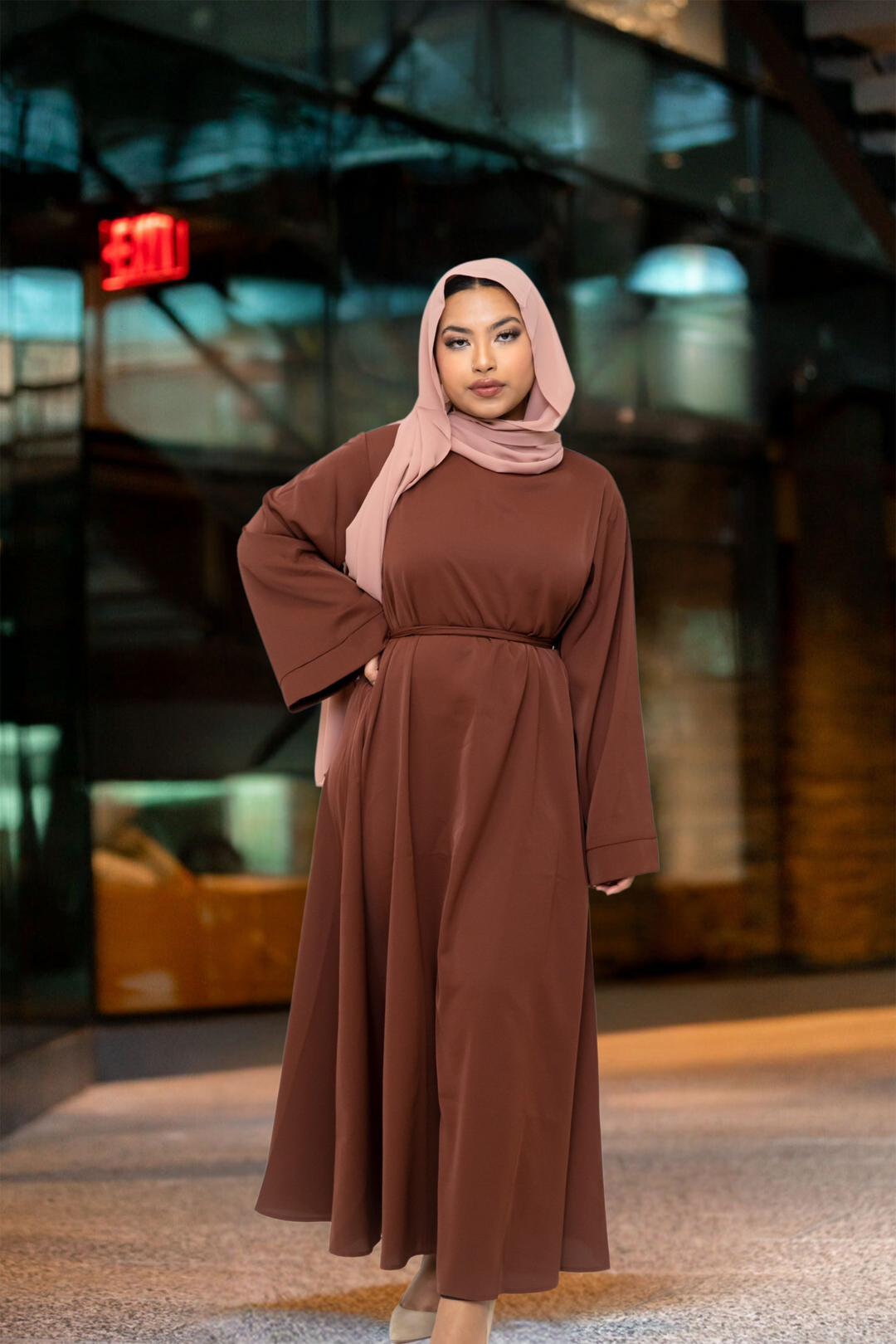 Brown kimono sleeve abaya maxi dress with hijab