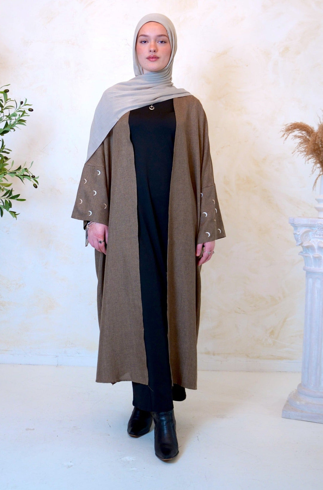 Brown Moon Embroidered Open Front Abaya - S / Brown