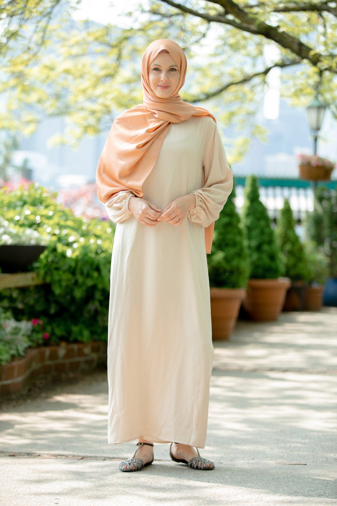 Cream Abaya-CLEARANCE