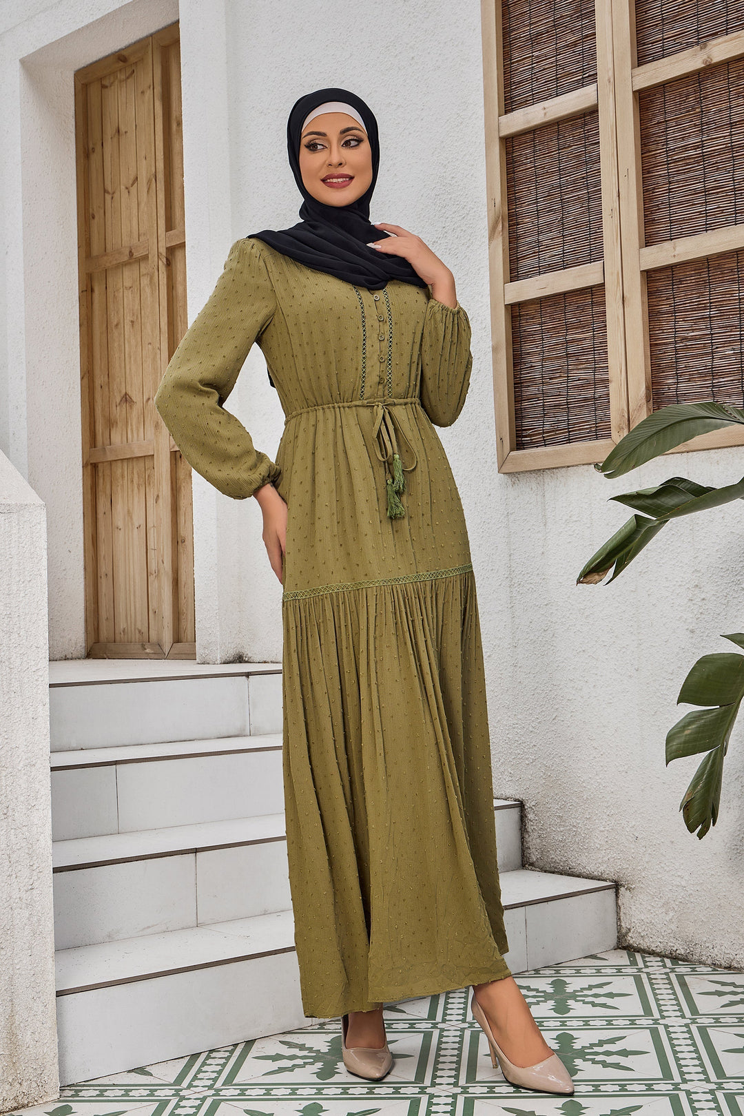 Green Lace Tiered Boho Drawstring Long Sleeve Maxi Dress