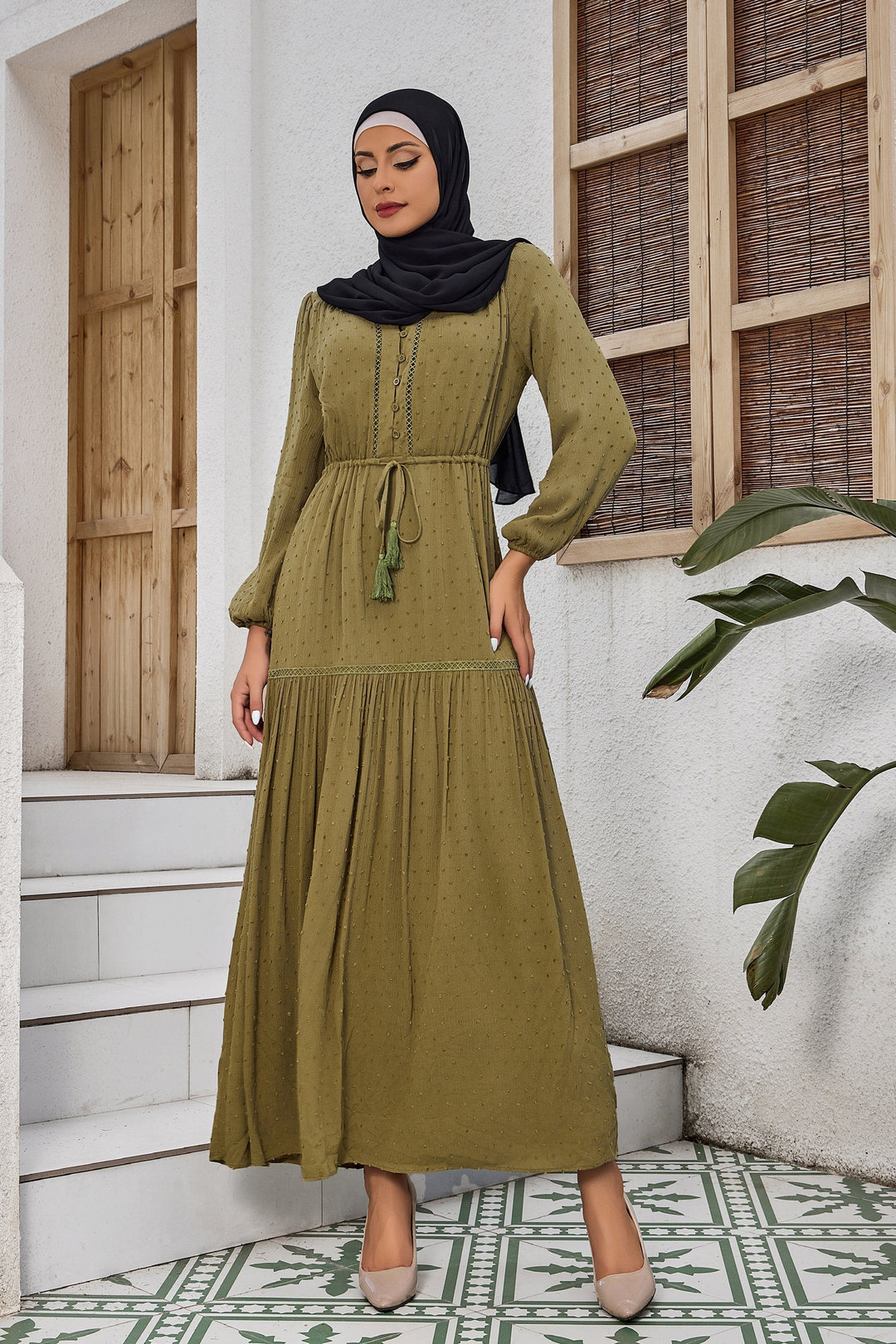 Green Lace Tiered Boho Drawstring Long Sleeve Maxi Dress