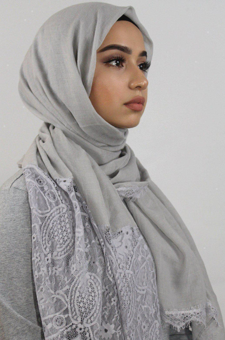 Lace Trim Cotton Hijab (More Colors Available) - Urban Modesty