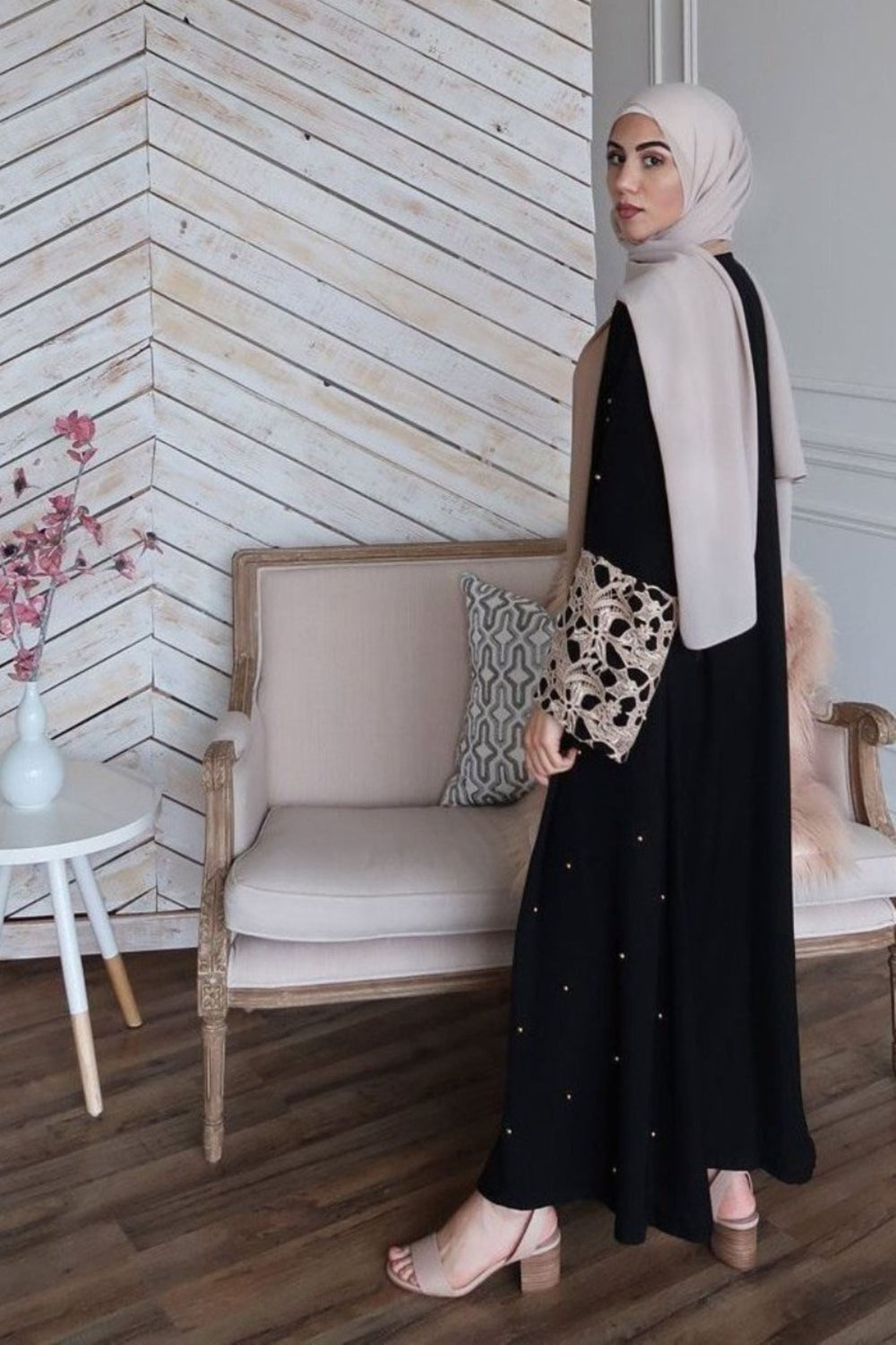 Maryam Pearl Open Front Abaya - Urban Modesty