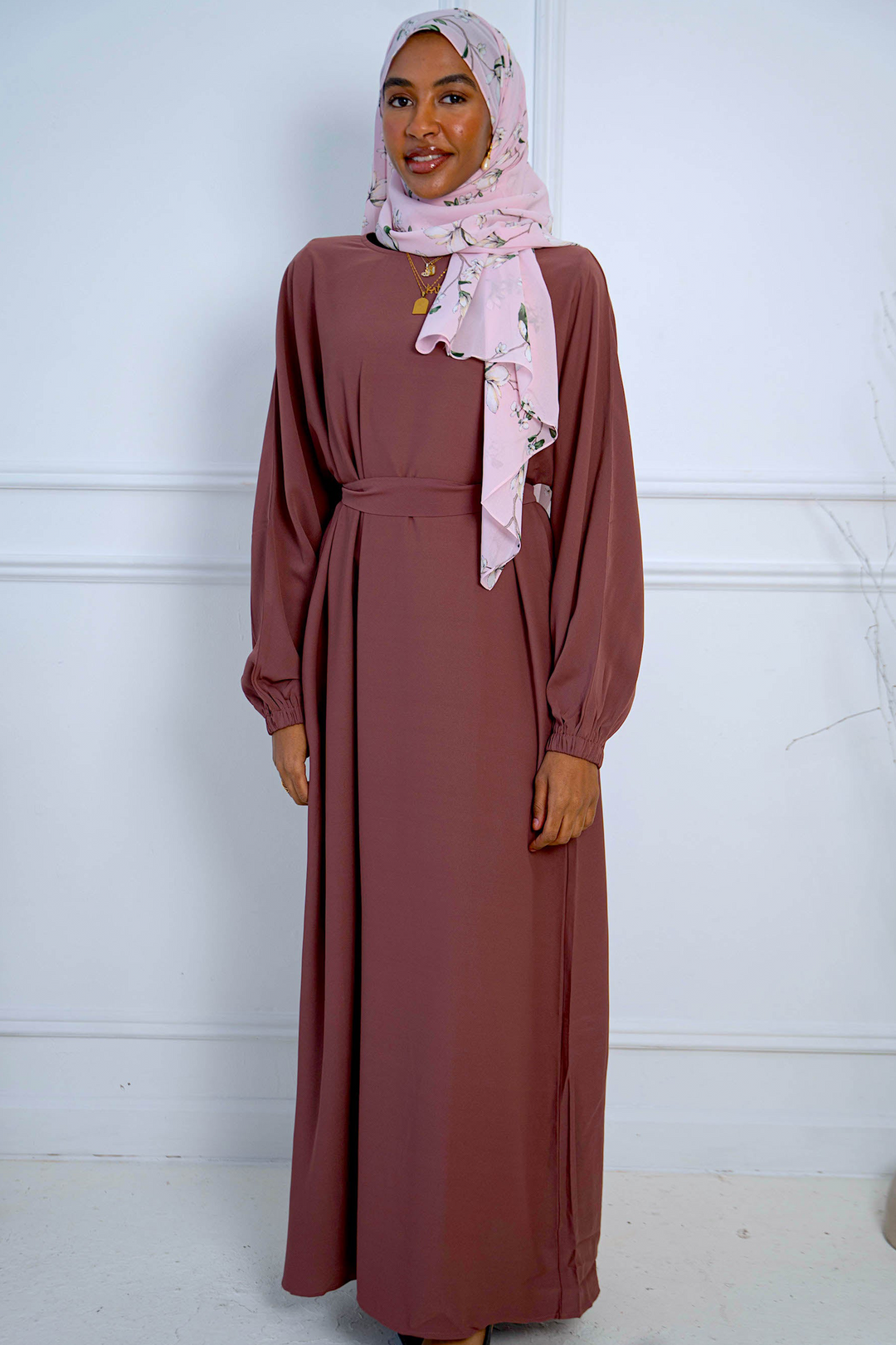 Mauve Elastic Cuffed Sleeves Abaya - Urban Modesty