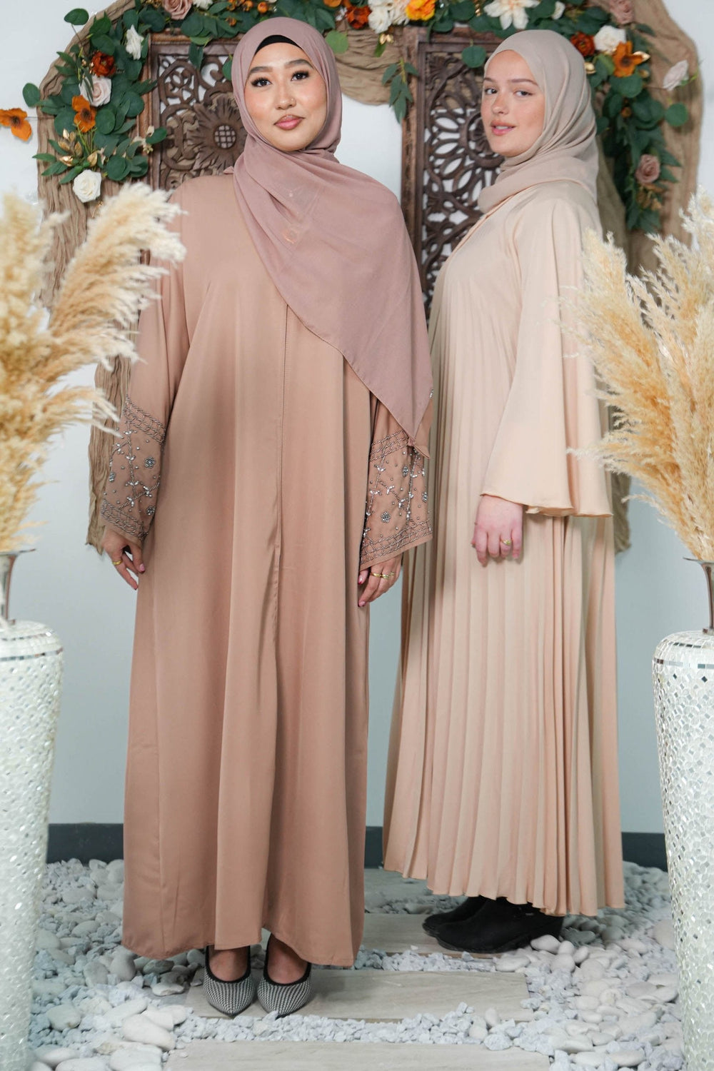 Pleated Open Abaya