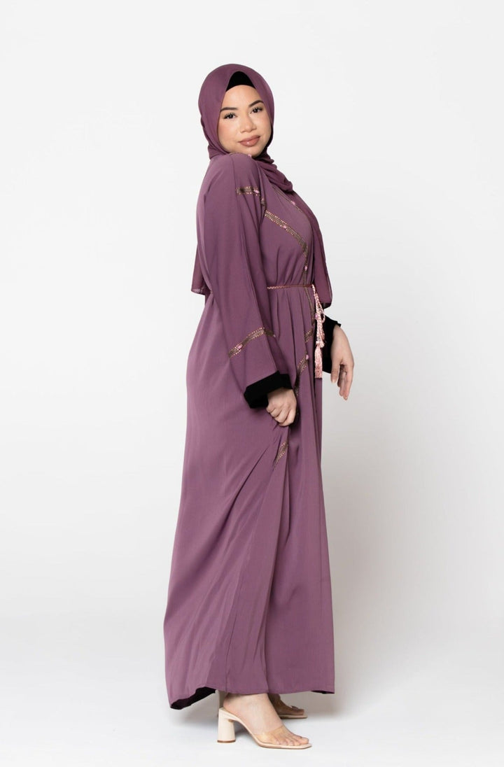 Woman in mauve Amira Sequin Open Abaya with fabric tie belt and kimono sleeves