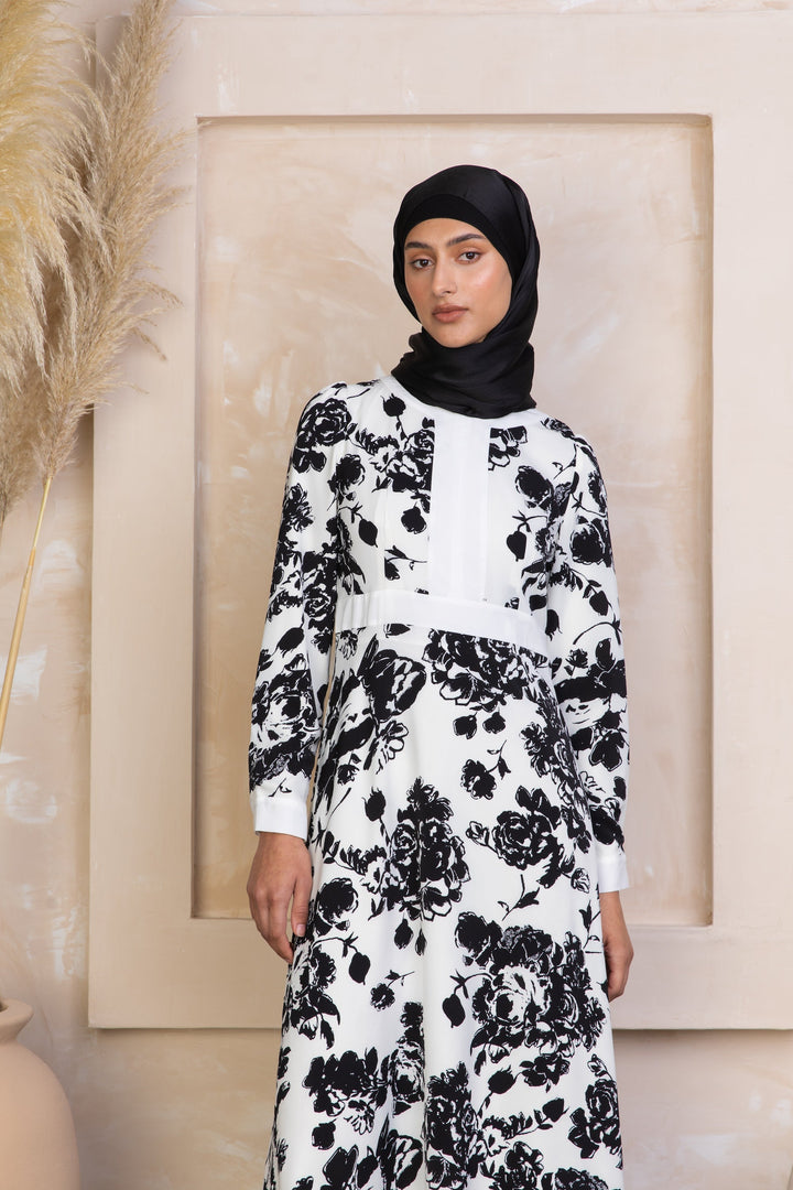 Black and White Floral Maxi Dress with Sleeves and Hijab for Stylish Wear