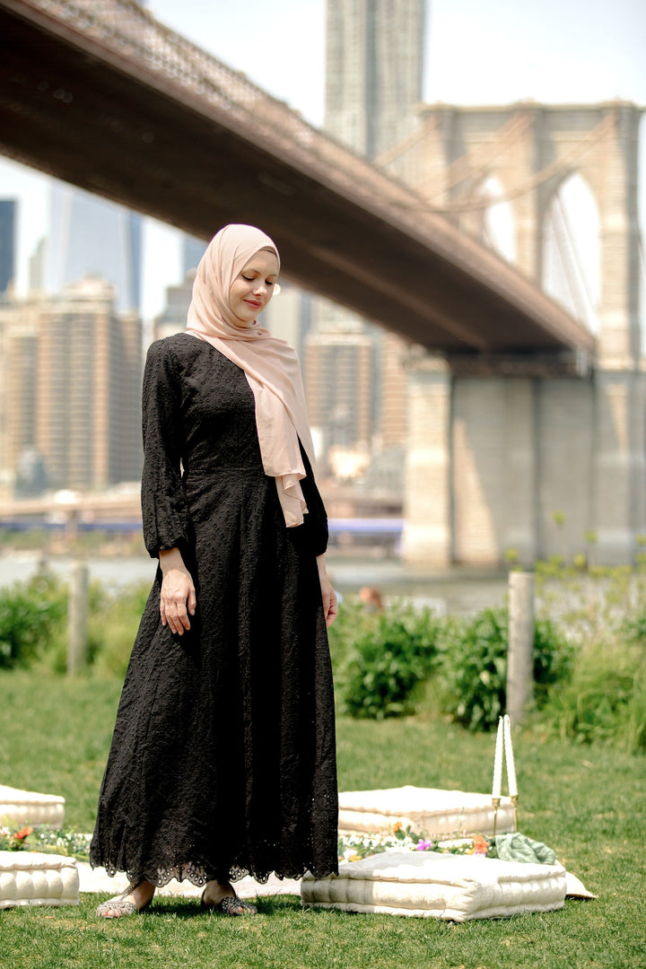 Elegant black eyelet long sleeve maxi dress with hijab for a chic look