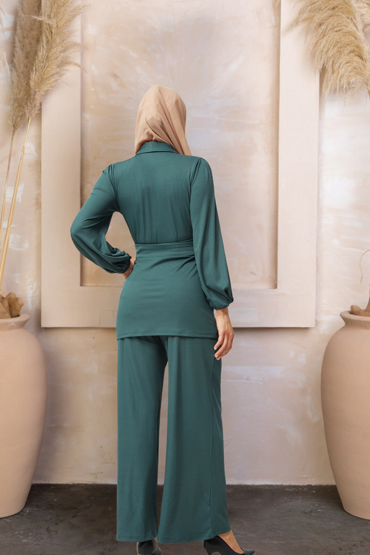 Green pleated pantsuit with hijab in teal belted ribbed set