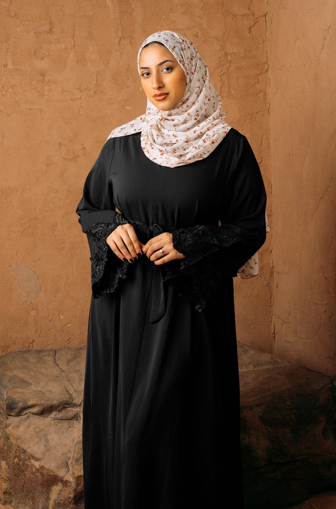 Black Lace Sleeve Front Zipper Abaya Dress