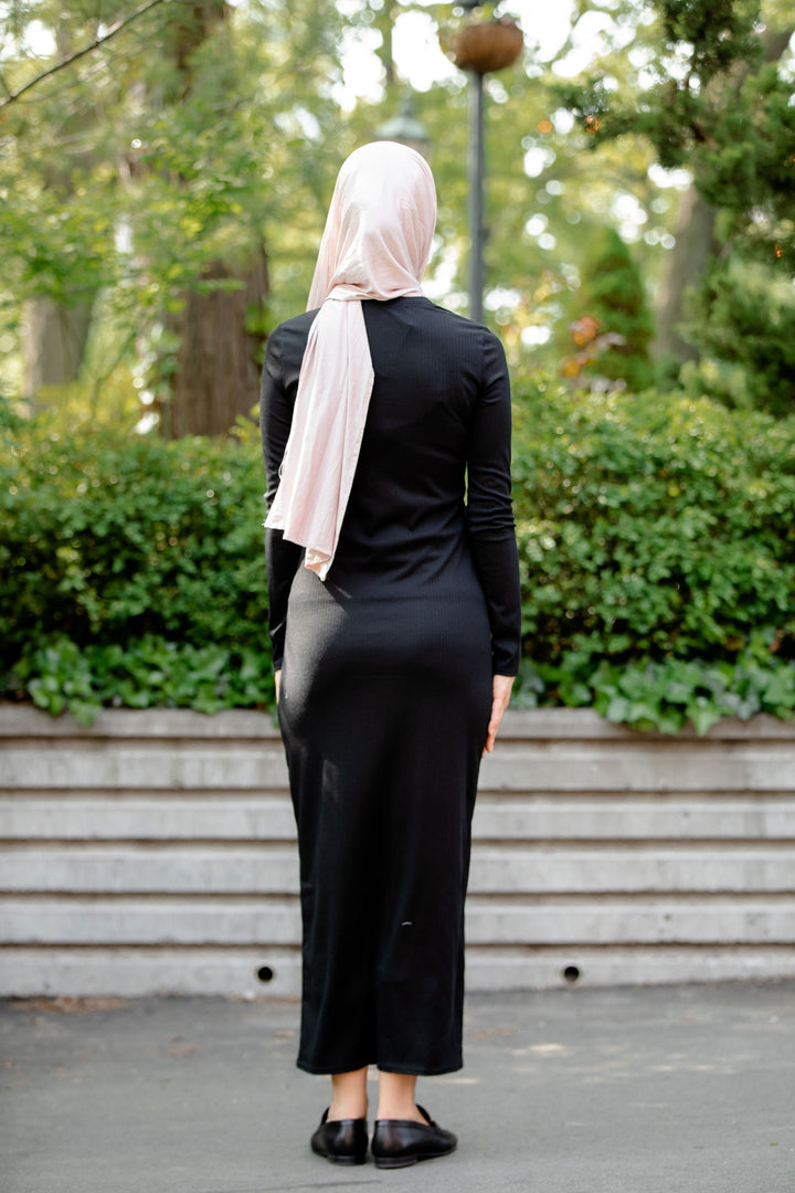Urban Modesty - Black Ribbed Long Sleeve Maxi Dress