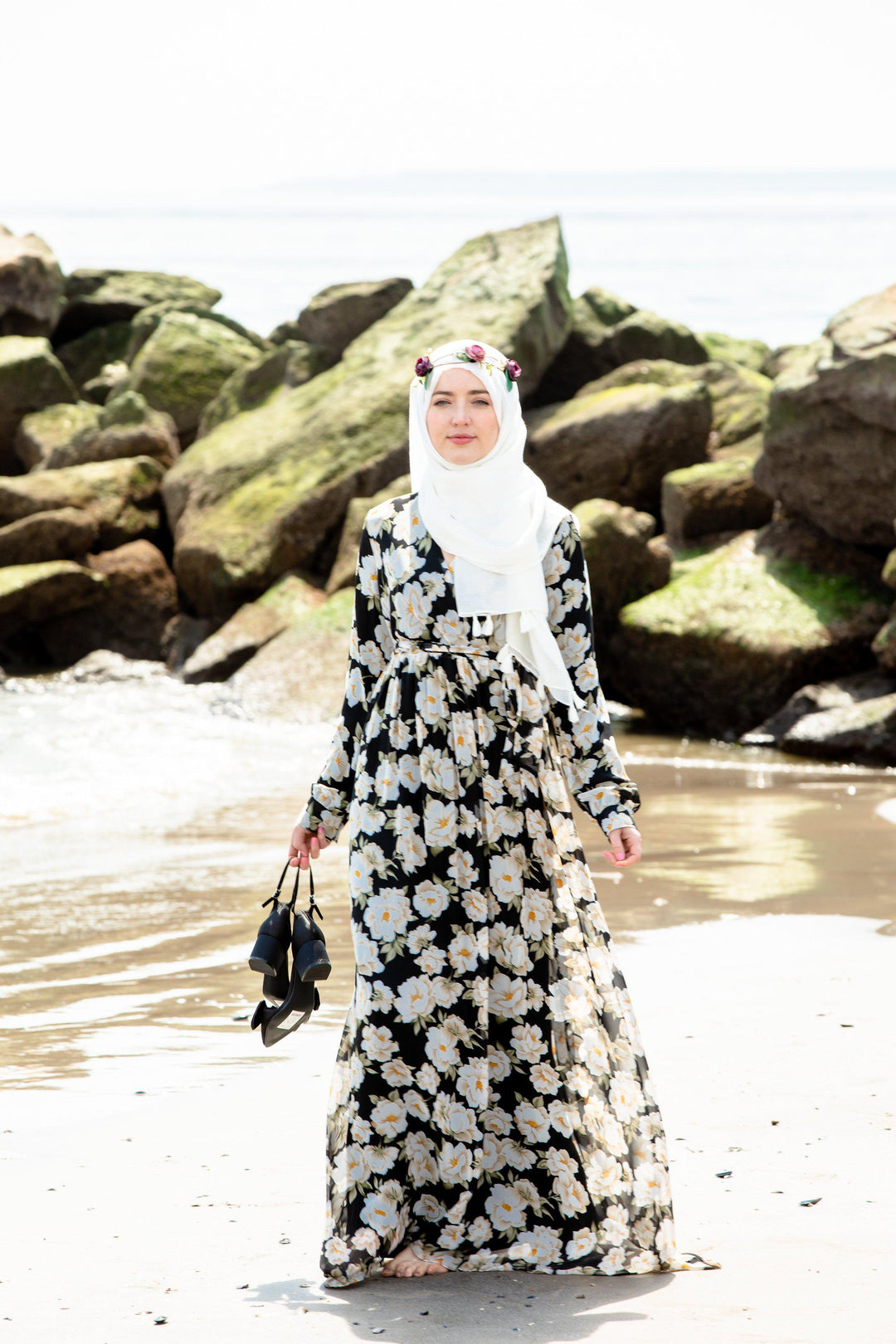 Urban Modesty - Black & White Sunflower Floral Maxi Dress With Sleeves