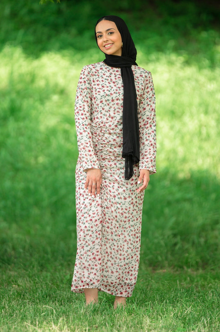 Urban Modesty - Cream Floral Ruched Maxi Dress
