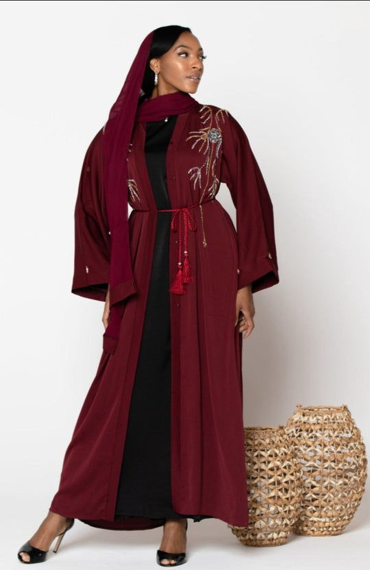 Elegant Khaleeji Abayas from Urban Modesty - Dubai-Made Luxury