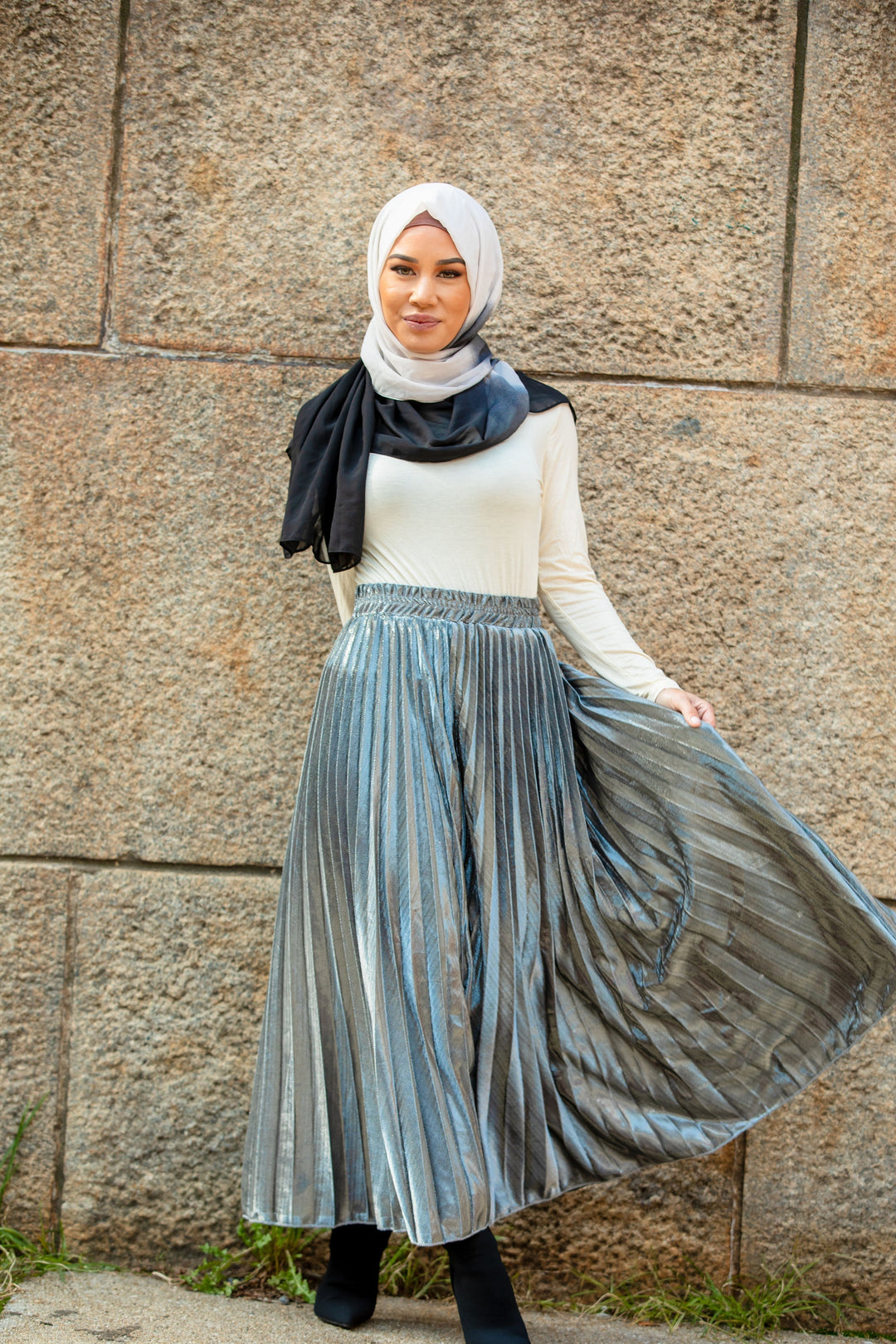 Urban Modesty - Silver Metallic Pleated Chiffon Maxi Skirt
