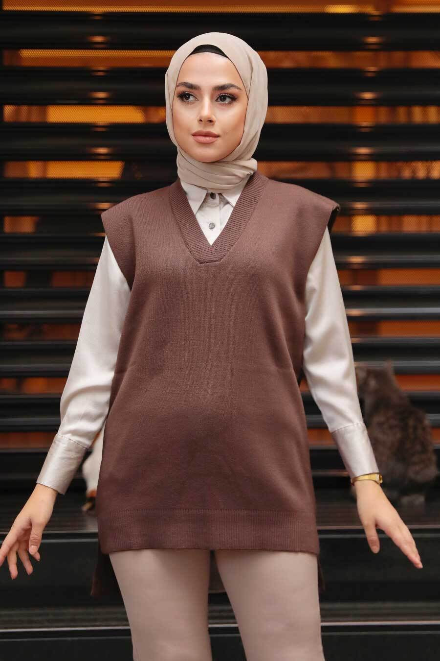 Urban Modesty - V-Neck Sweater Vest