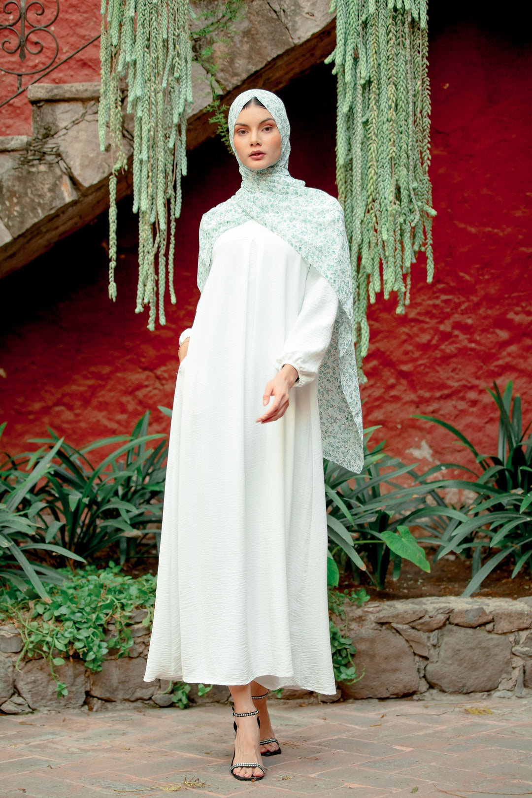 Urban Modesty - White Sheath Abaya Maxi Dress