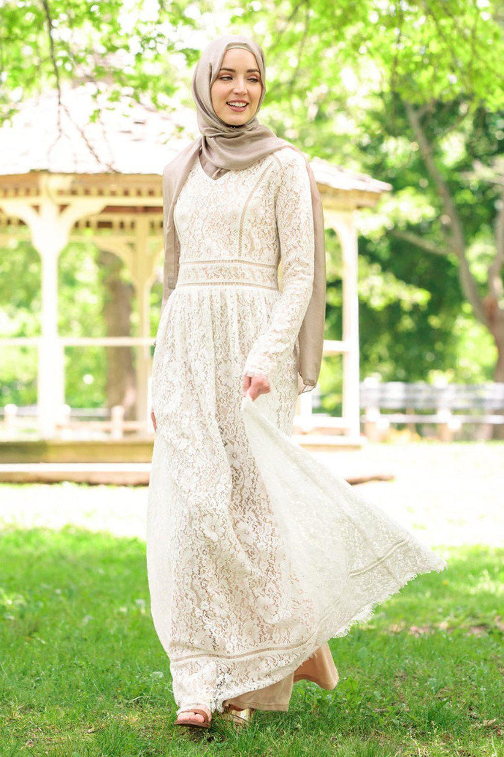 Urban Modesty - Zahra Lace Long Sleeve Gown